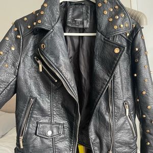 Faux leather black jacket